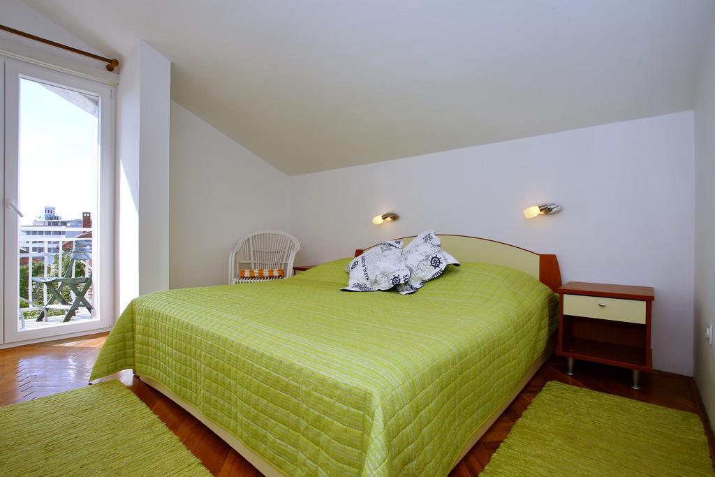 Rooms & Apartments Soline Nuove Biograd Na Moru Exterior photo