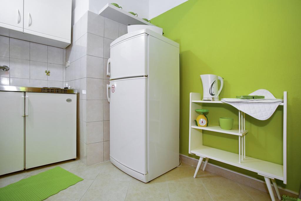 Rooms & Apartments Soline Nuove Biograd Na Moru Exterior photo